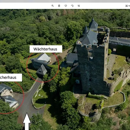 Ferienhaus Wächterhaus Auf Der Sauerburg *