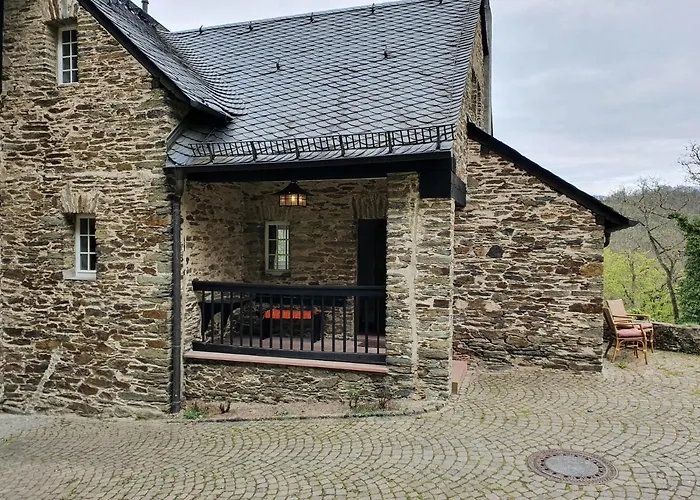 Ferienhaus Wächterhaus Auf Der Sauerburg *